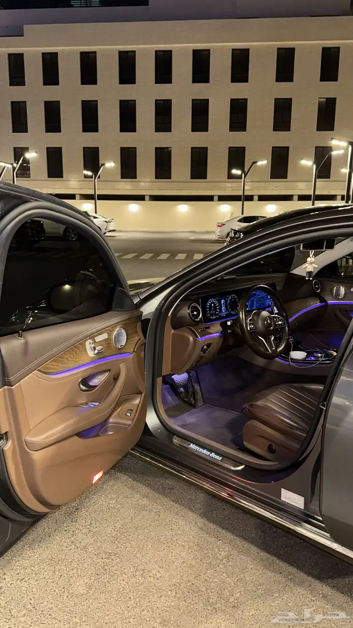 مرسيدس E300 اعلى فئه 2020 7