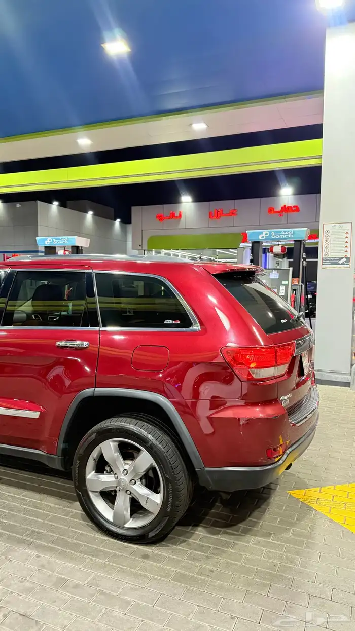 Jeep Grand cherokee 2013 Overlandجراند شيروكي اوفر لاند 0