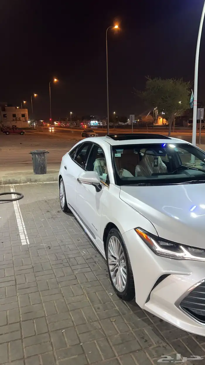 افالون بريميوم 2022 نظيف 1