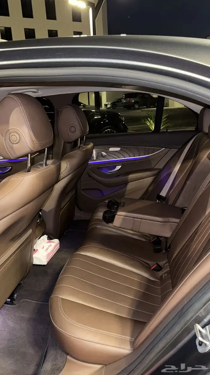 مرسيدس E300 اعلى فئه 2020 10