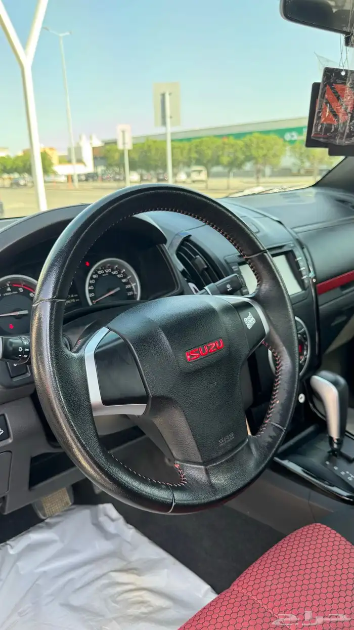 ايسوزو ديماكس 2020 GT 27