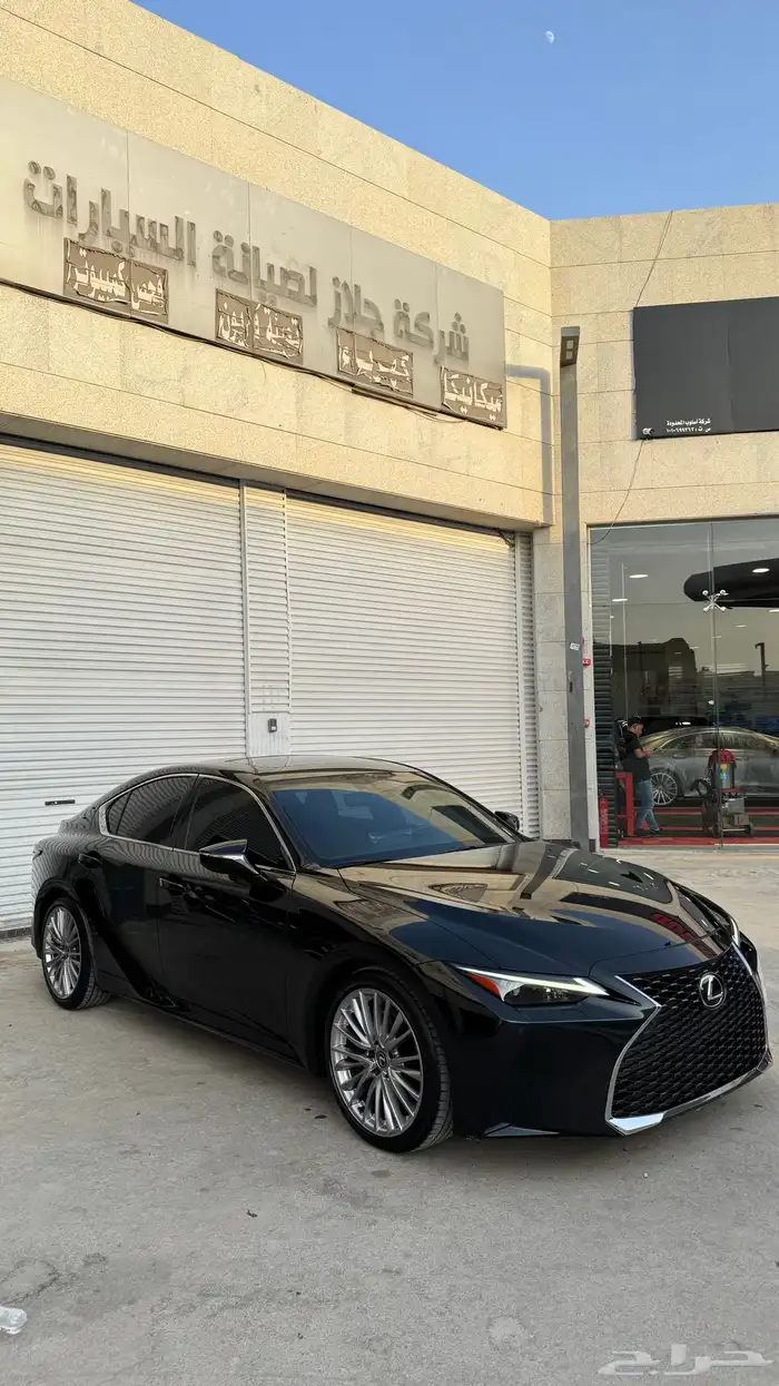 لكزس IS350 2023 نظيف جدا 0