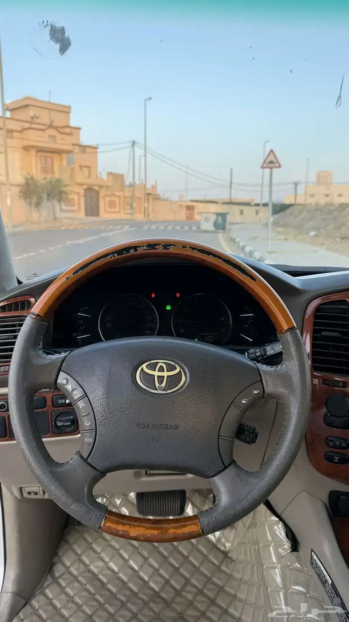 تايوتا لاندكروزر 2007 9