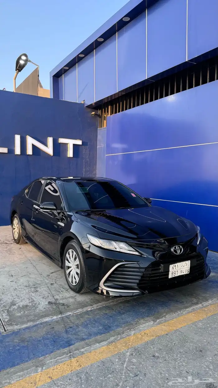 كامري 2024 تم البيع 12