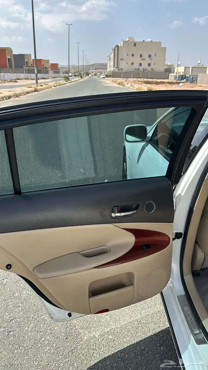 لكزس 2007GS فل كامل للبيع 18