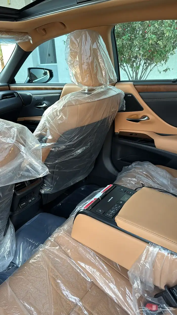 لكزس ES350 موديل 2024 فل اعلى فئه DD شبة جديدة 19