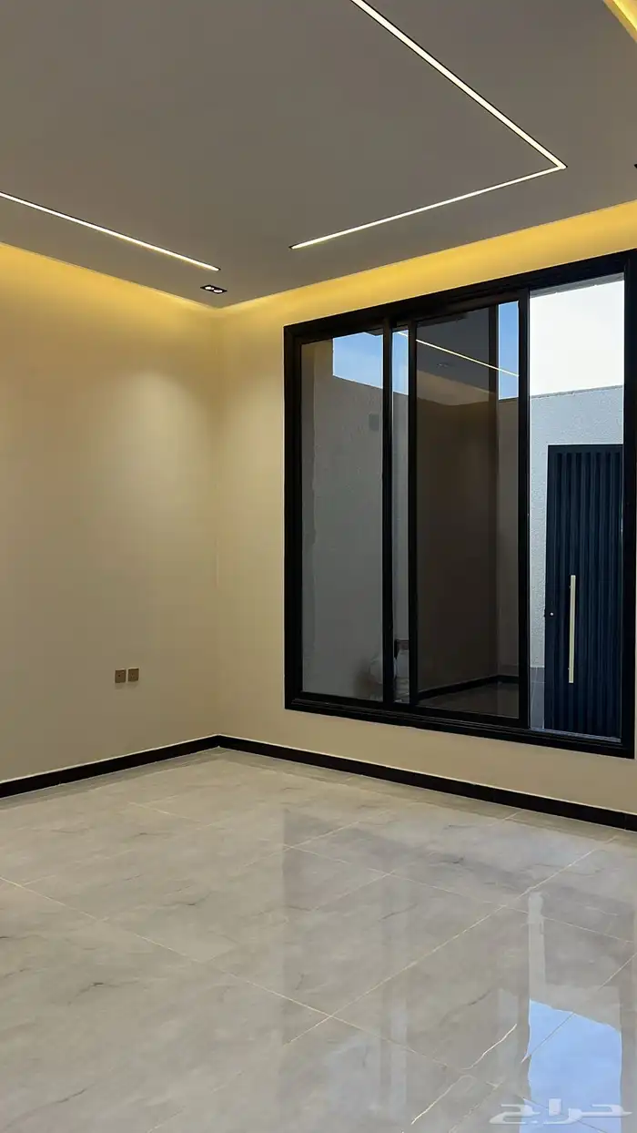 دور للبيع في غصون حي الجنادرية السعر 800 1