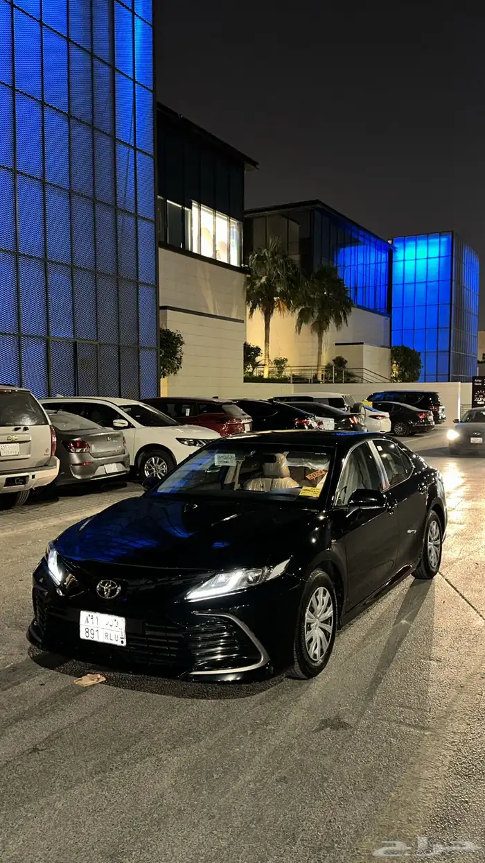 كامري 2024 تم البيع 10