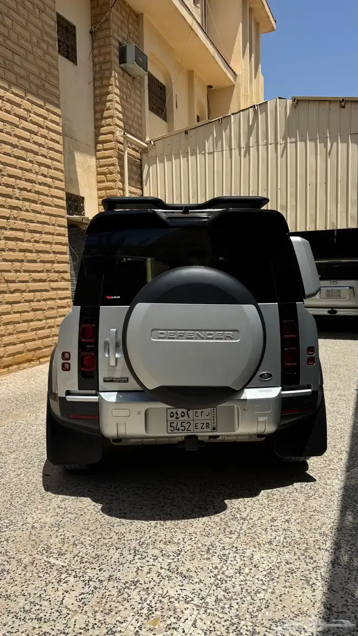 ديفندر 110 موديل 2021 29