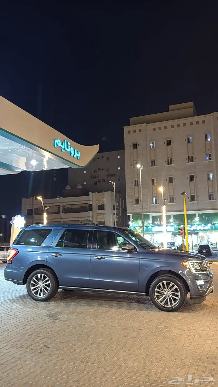 فورد اكسبديشن 2018 فل كامل قصير ممشى 79 الف 2