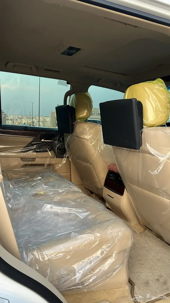 لكزس LX570 2019 22