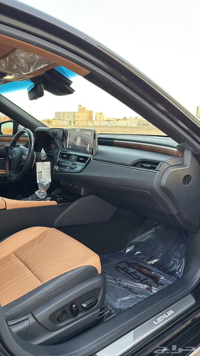 لكزس ES350 موديل 2024 فل اعلى فئه DD شبة جديدة 21
