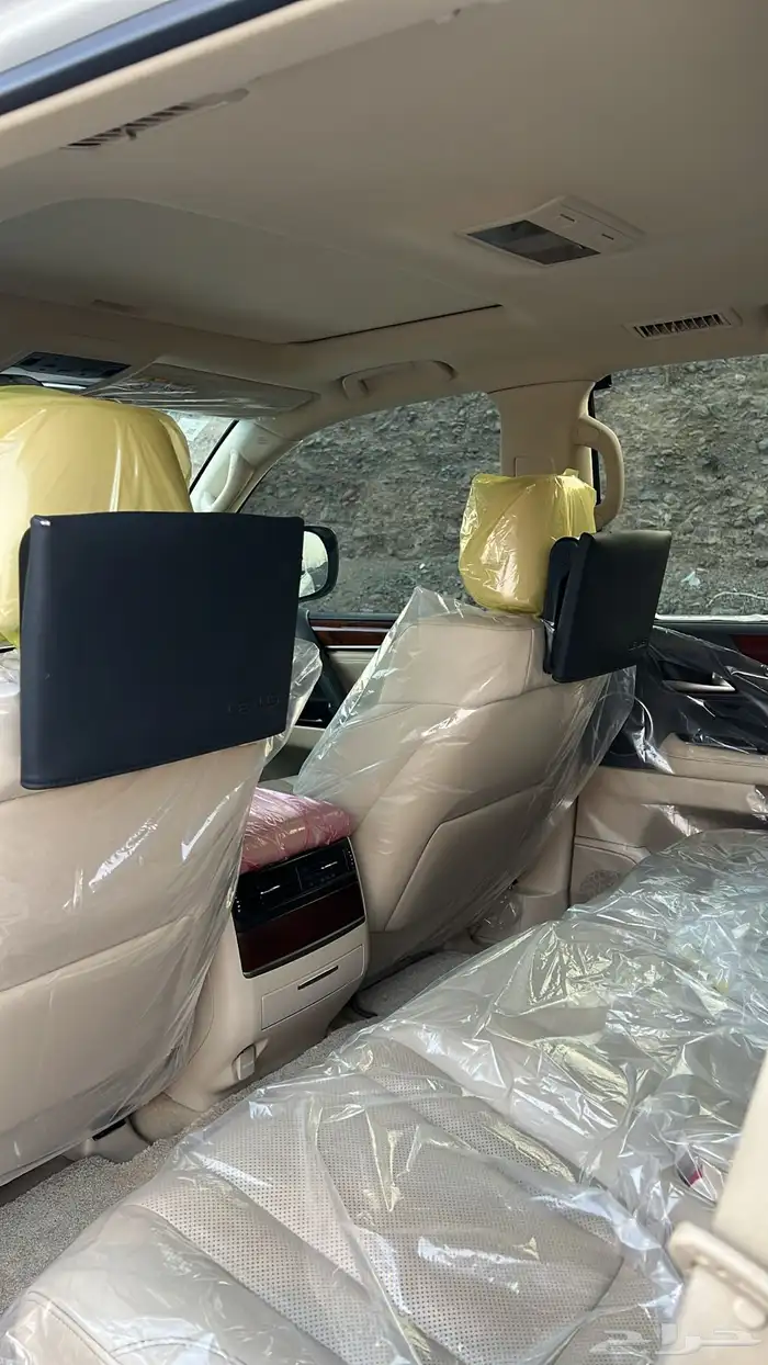 لكزس LX570 2019 19