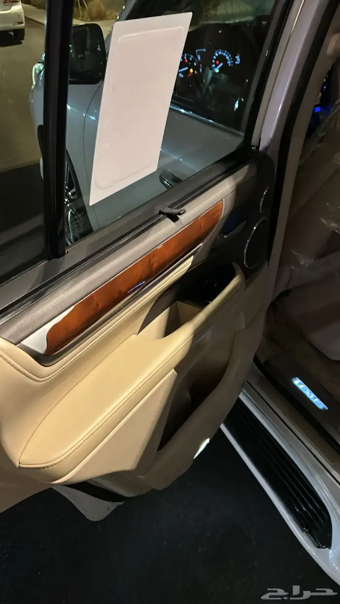لكزس570 13