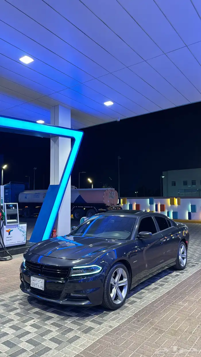 دوج تشارجر RT 7
