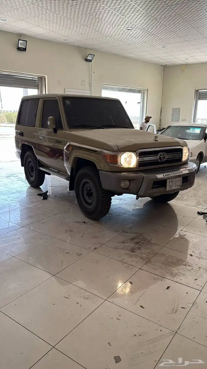 مطلوب جيب ربع2010 الى 2014 سعر 50 وتحت 2