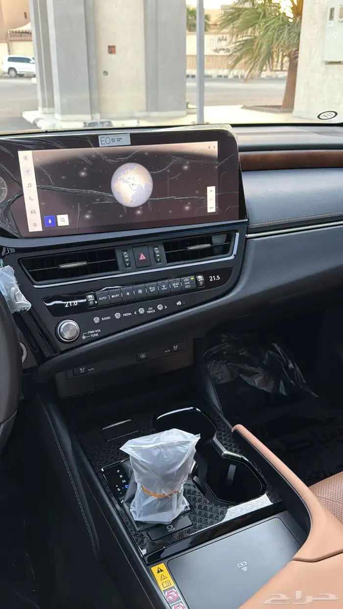لكزس ES350 موديل 2024 فل اعلى فئه DD شبة جديدة 14
