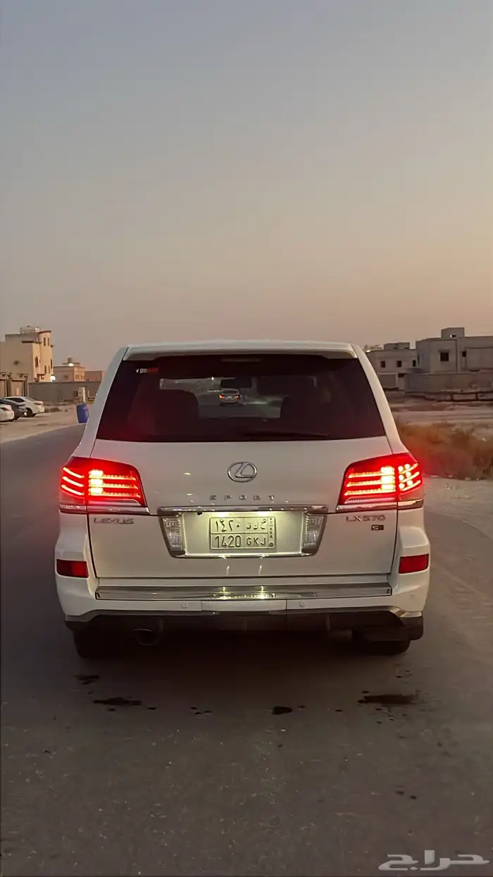 جيب لكزس 2015 4