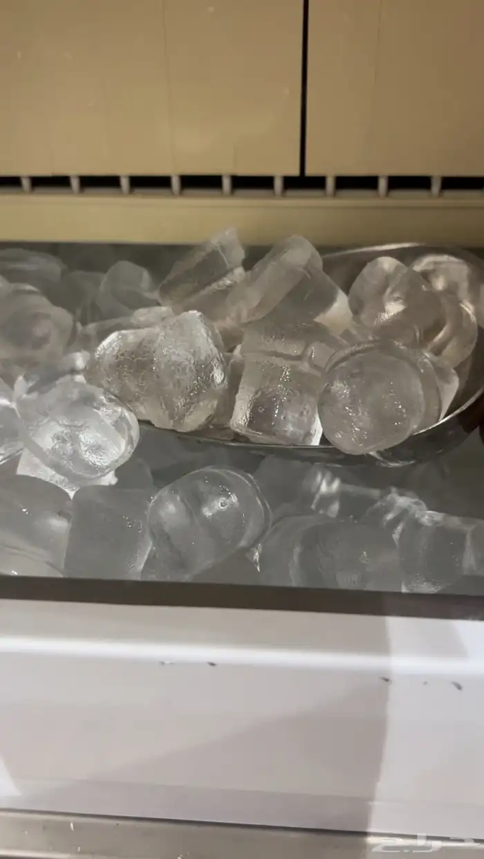 صانعة ثلج ايطالية 30 كيلو ice maker 30k 1