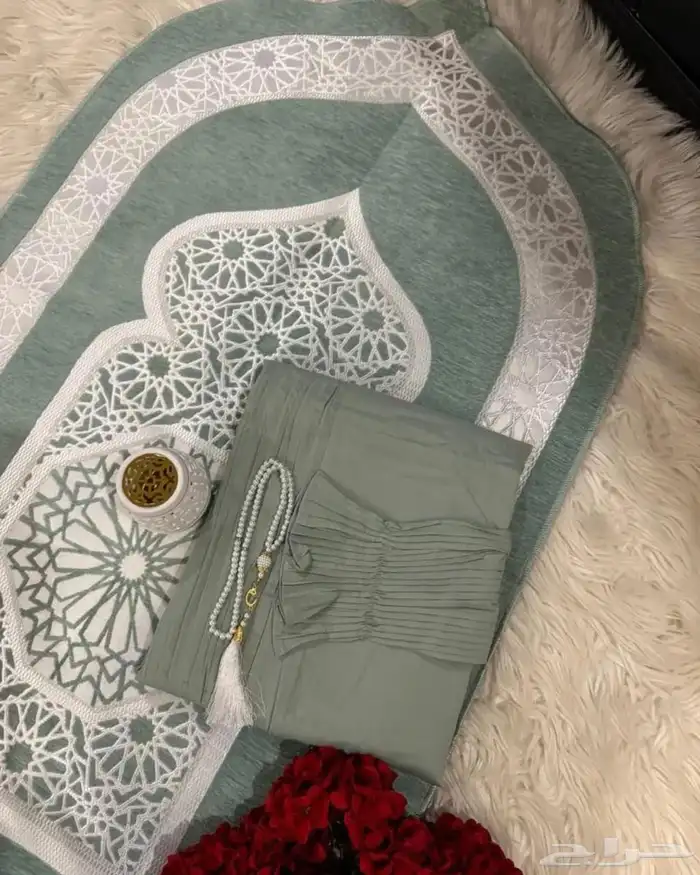 شرشف صلاه وسجاده متوفره جميع الألوان 1