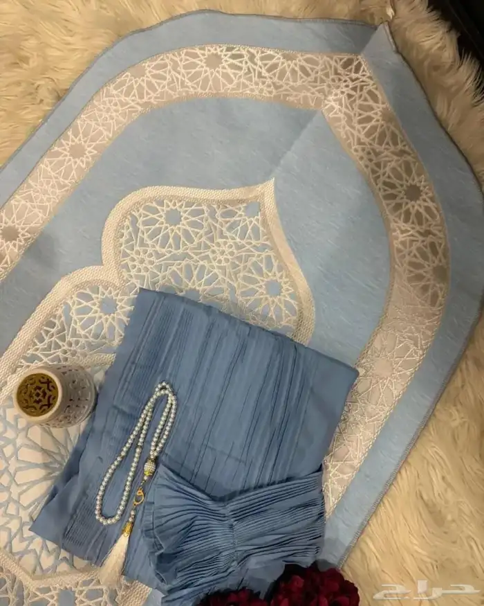 شرشف صلاه وسجاده متوفره جميع الألوان 0