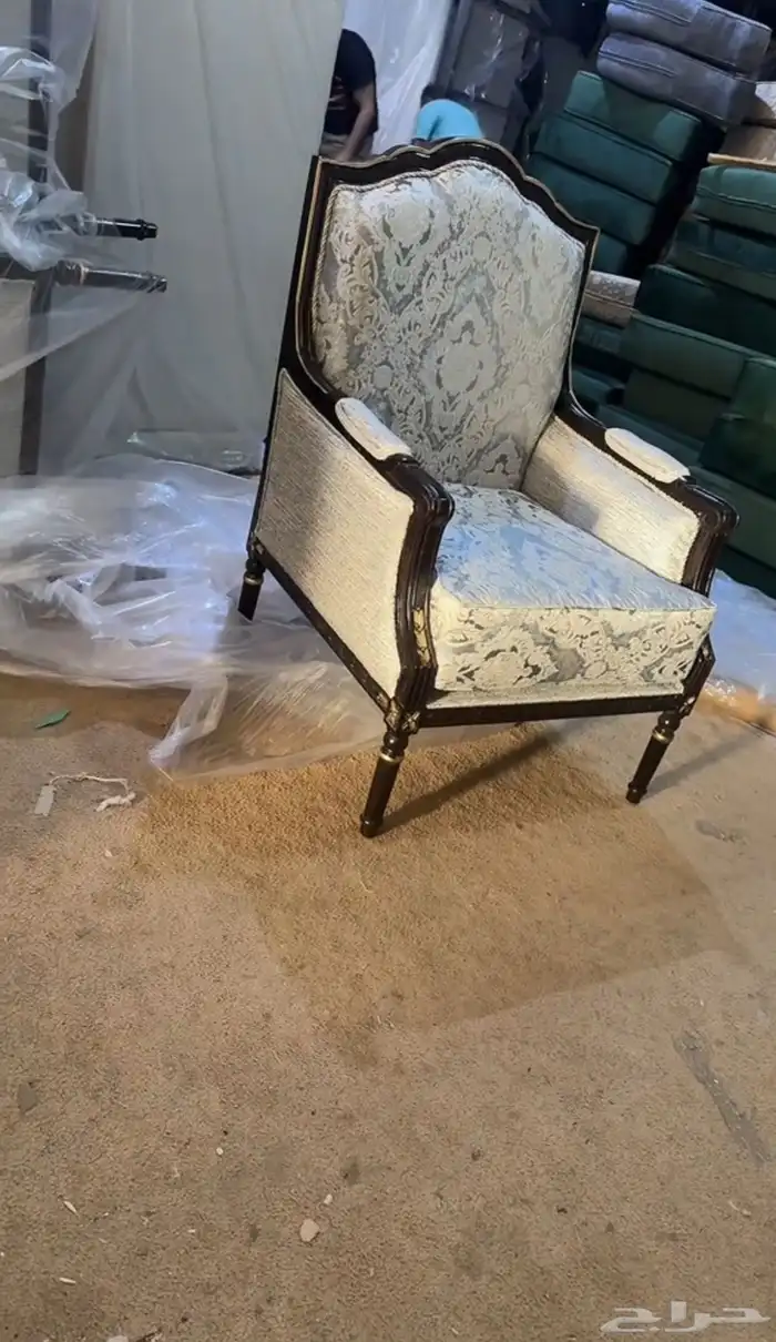 تفصيل كراسي قاعات افراح وكراسي مجالس ملكيه فردي 2