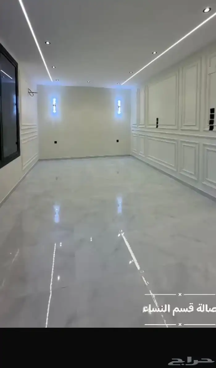 فلل للبيع في الحويه حي الواسط 4