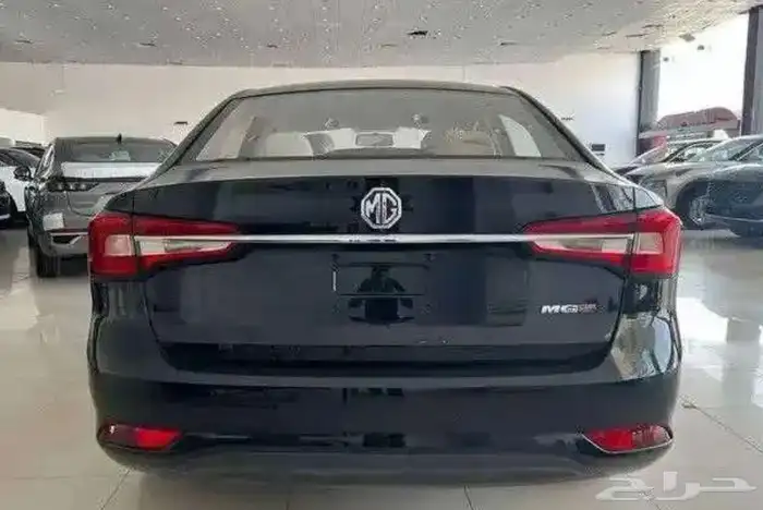 ام جي 5 2025 استاندر عرض خاص 3