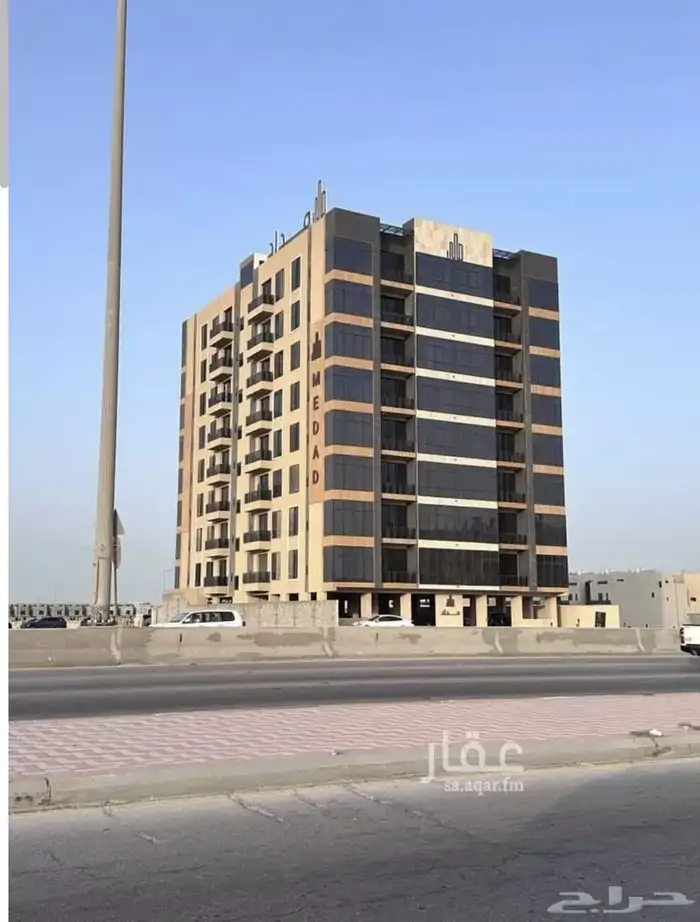 شقة باطلاله بانوراميه للايجار في موقع مميز 6