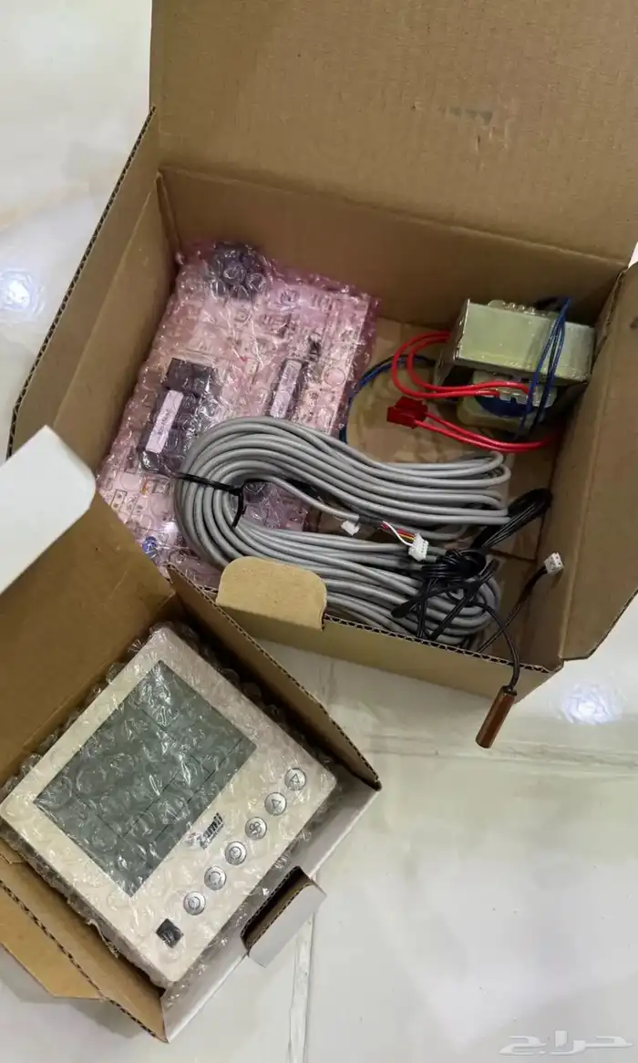 جهاز تحكم ترموستات مكيف الزامل 0