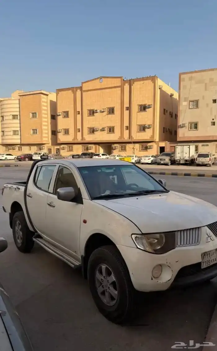 ميتسوبيشي وانيت 0