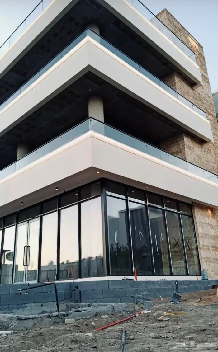 العميد لا اعمال الزجاج والألمنيوم 6