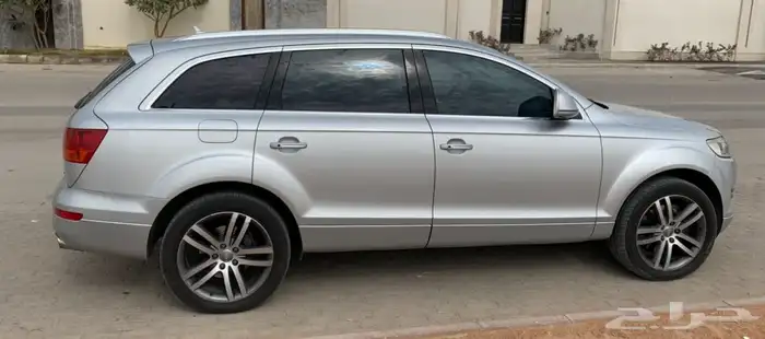 Audi Q7 كيو سفن 8