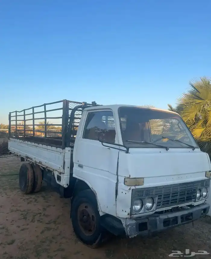 دينا تيوتا 1983 0