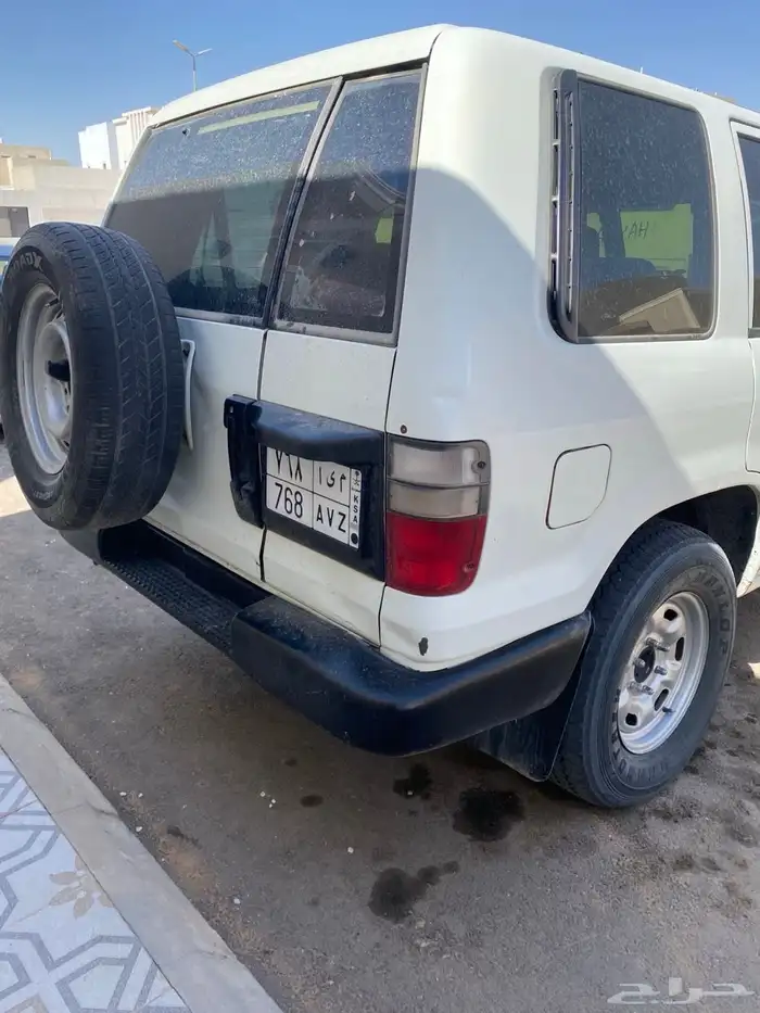 للبيع جيب ايسوزو تروبر ديزل اساس 4