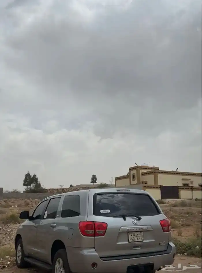 سكويا 2016ممشى 347بسعر ممتاز 2
