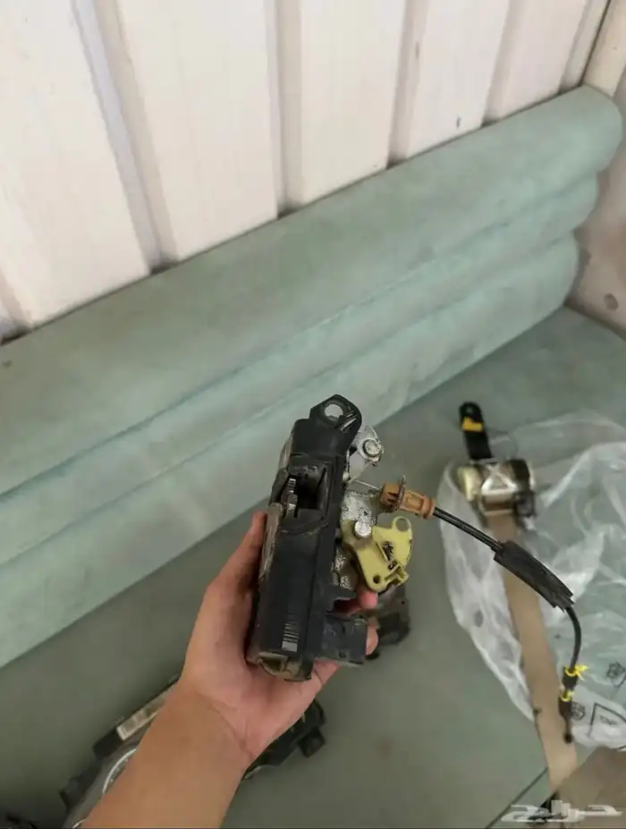 قطع تاهو كل شي فيه 4