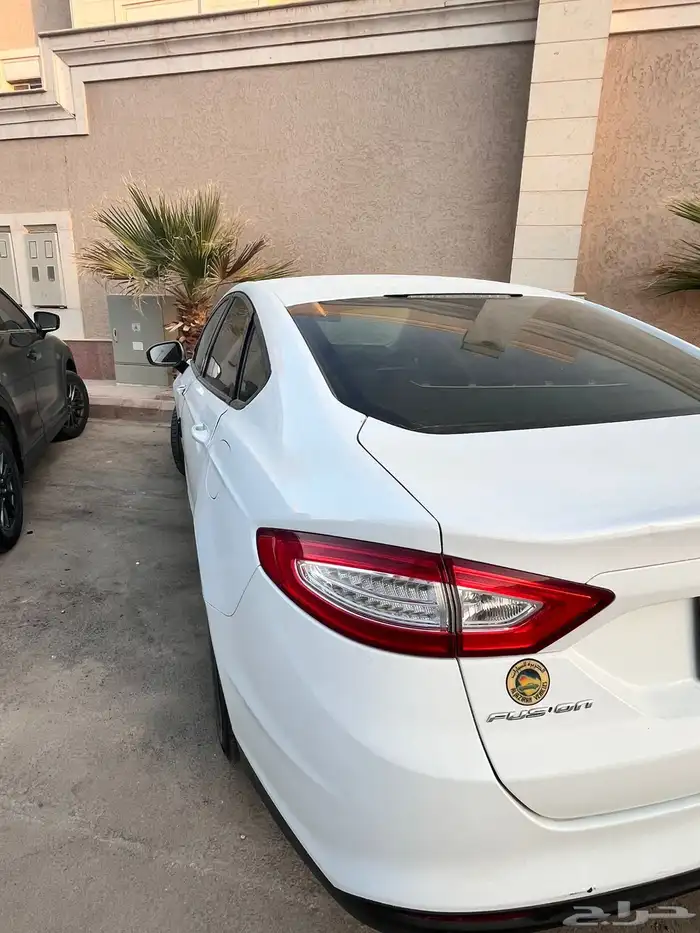 فورد فيوجن للبيع 2