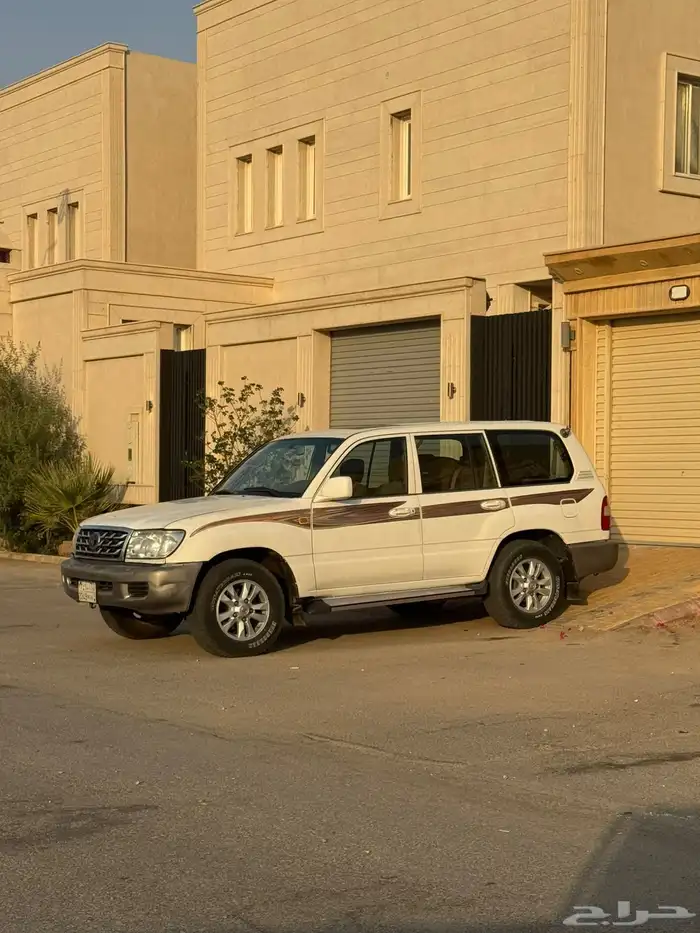 لاندكروزر 3