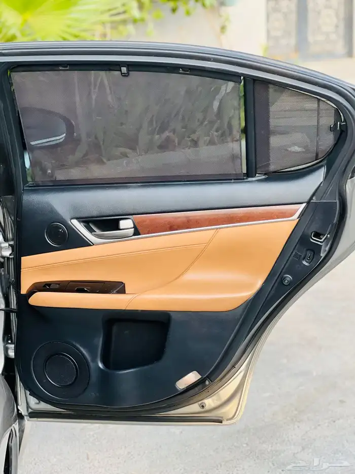لكزس GS 350 الموديل 2015 21