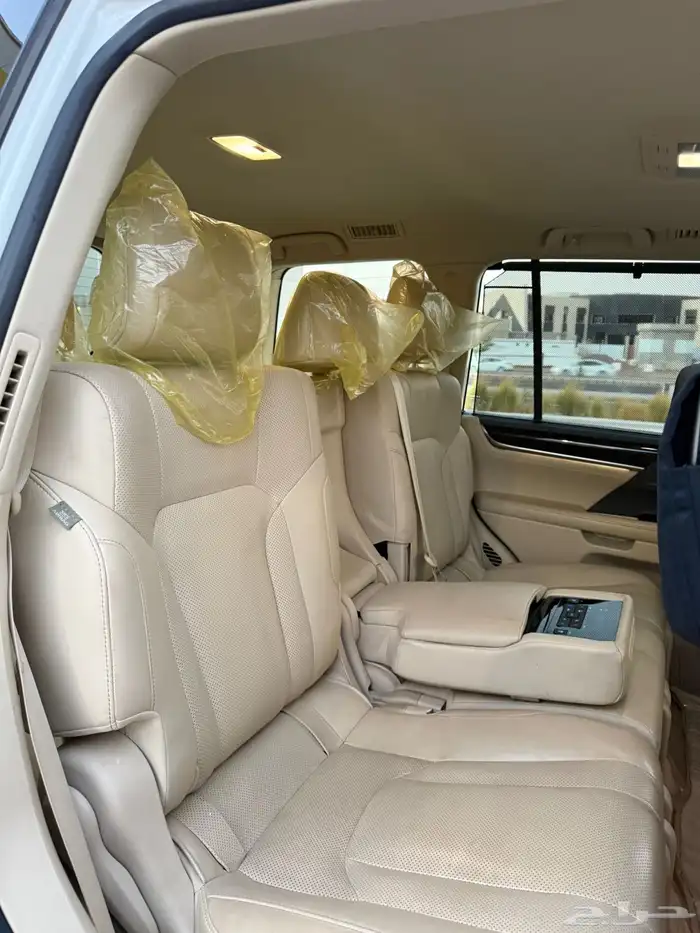 لكزس LX570 سبورت 2017 سعودي 19