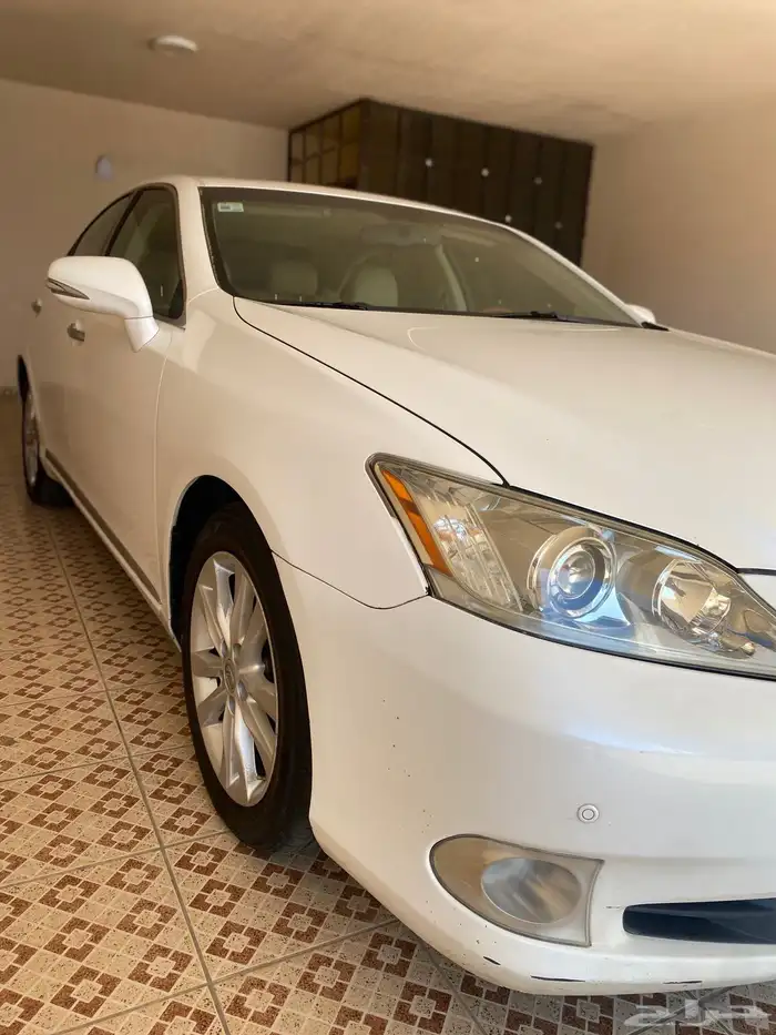 لكزس 2011 es350 نظيفه 5