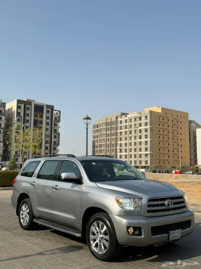 تايوتا اسكويا موديل 2009 5