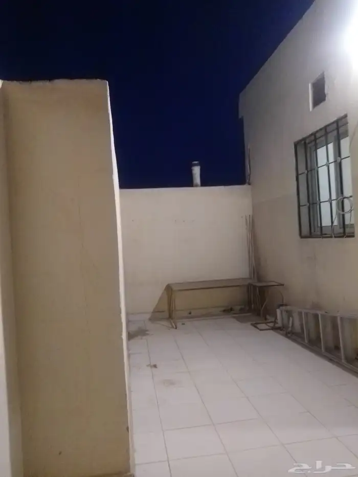 شقه للايجار حي الرمال 16
