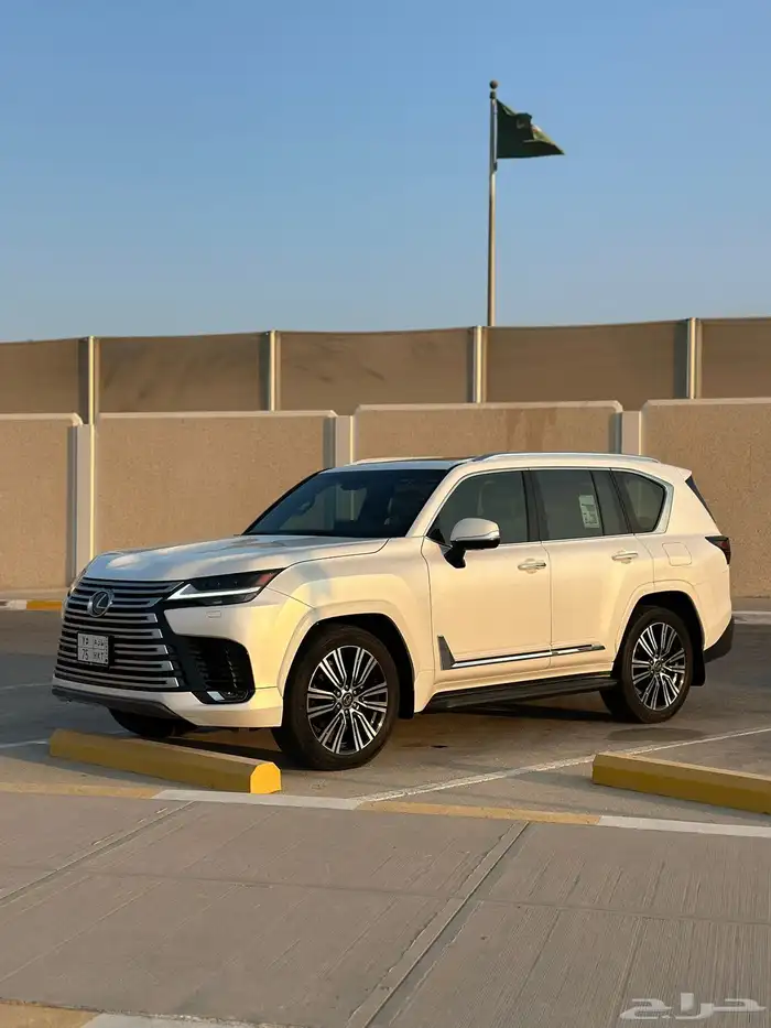 الكزسBB LX600 سعودي 2024 0