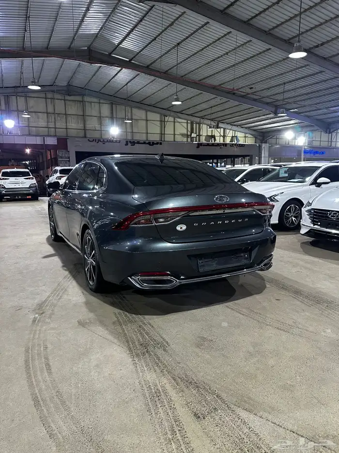 هيونداي ازيرا رصاصي 2021 بنزين بطاقة جمركية وارد كوريا 5