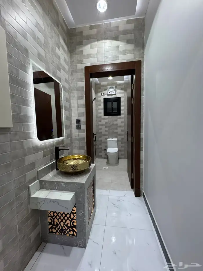 يوجد لينا شقه للبيع تمليك من المالك مباشرتا 8