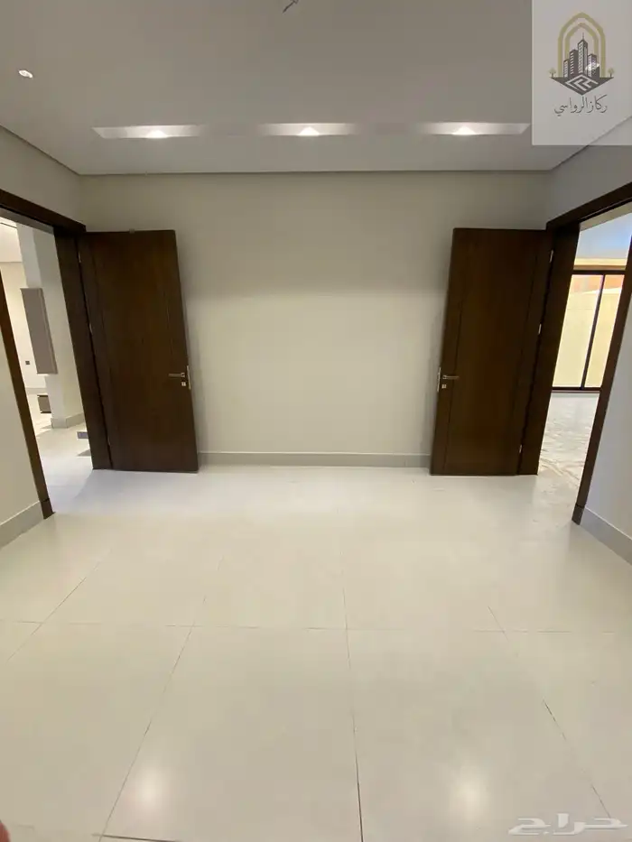 فيلا روف ارضيه حي الاخضر للبيع 3