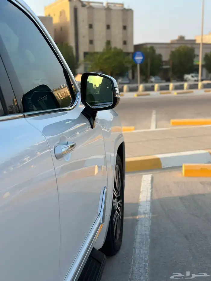 الكزسBB LX600 سعودي 2024 10