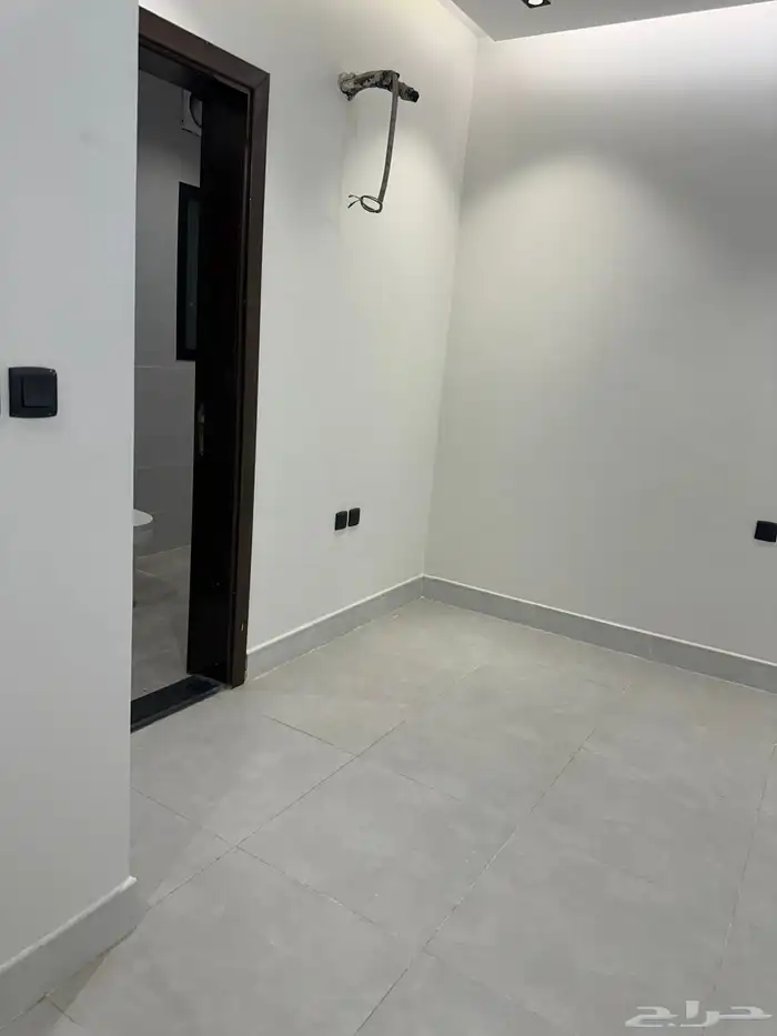 شقه للإيجار جده حي الريان 15